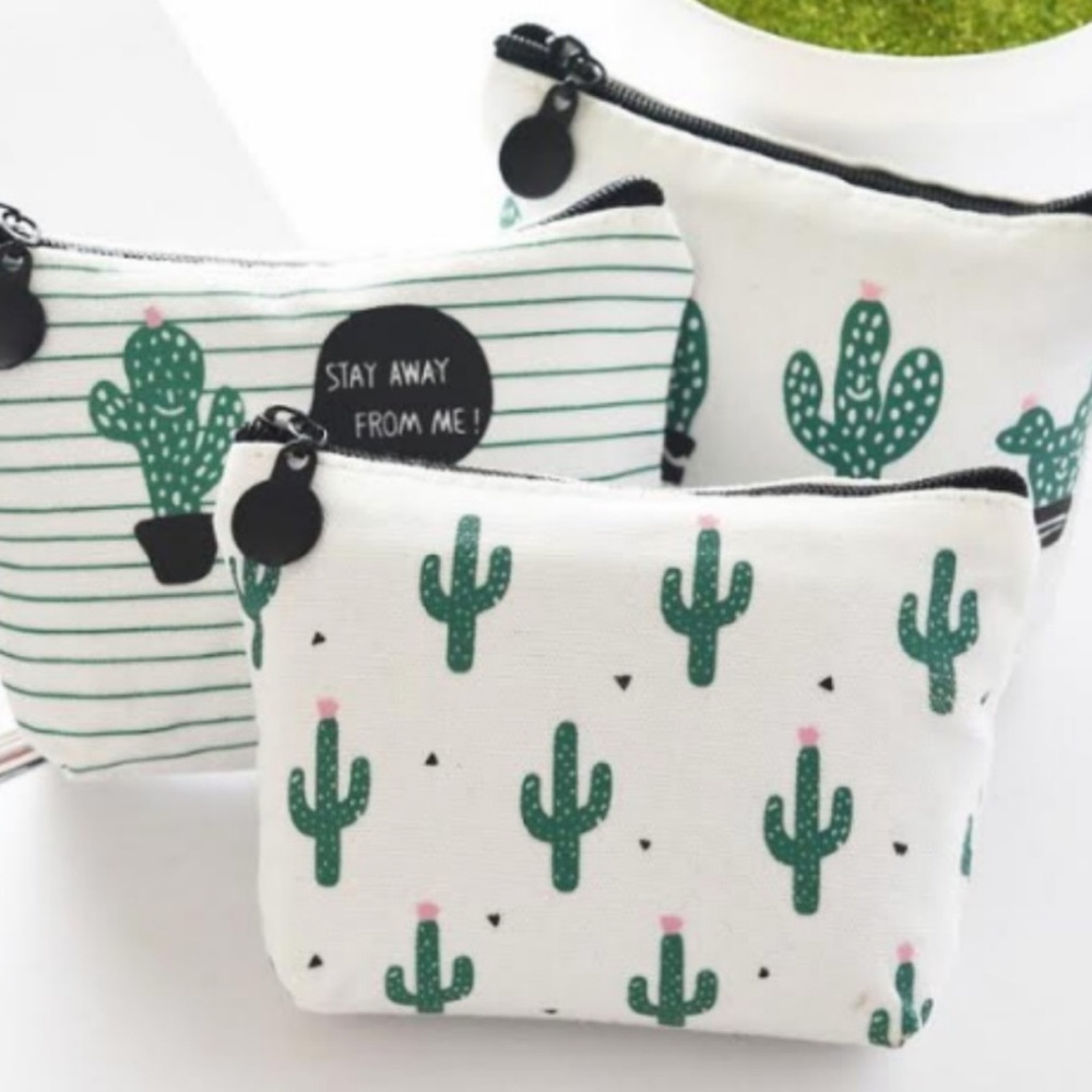 Cactus Coin Purse ONE LEFT - Picture 2 of 5